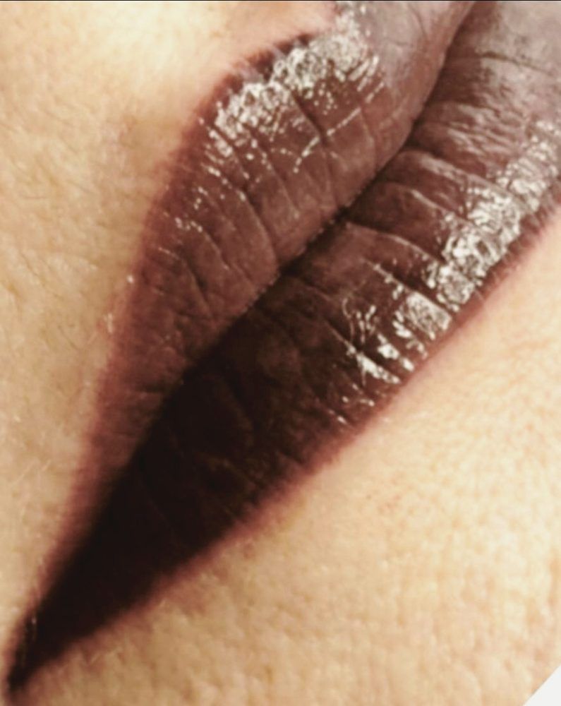 Full lips · deep nude by Elnari, permanent makeup Pretoria